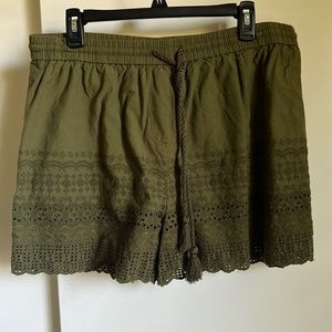 Size 14 Shorts women’s